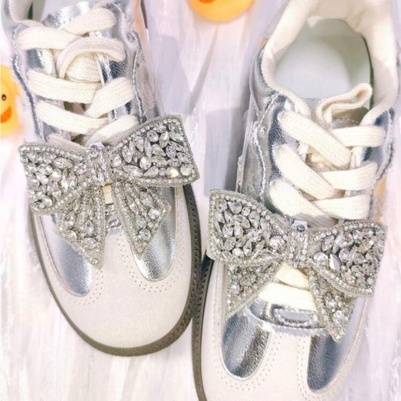 NWOT - Stunning Bow Shoe clips - Picture 3 of 3